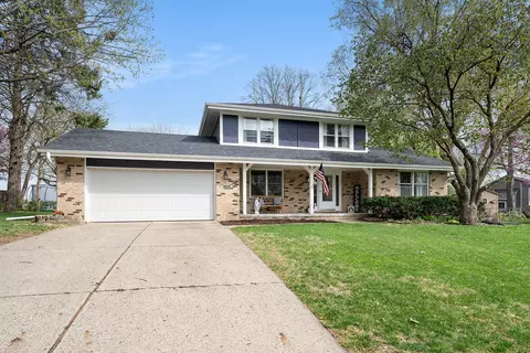 1035 Clared Cir, West Des Moines, IA 50266