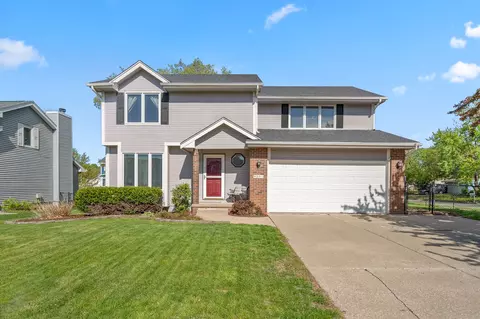 4501 48th St, Des Moines, IA 50310