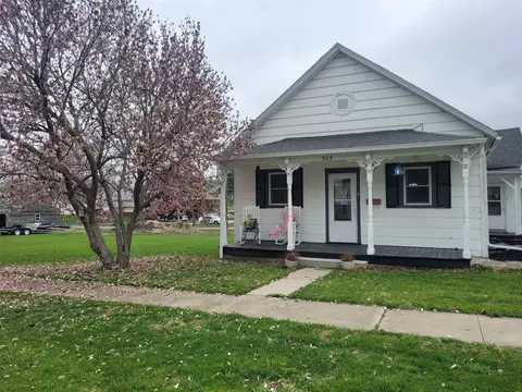 303 N Division St N, Creston, IA 50801