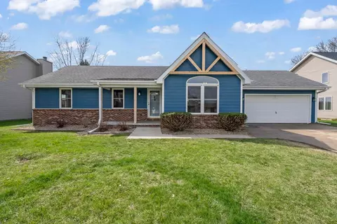 2313 N 7th Ave E, Newton, IA 50208