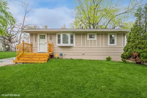 1522 E Virginia Ave, Des Moines, IA 50320