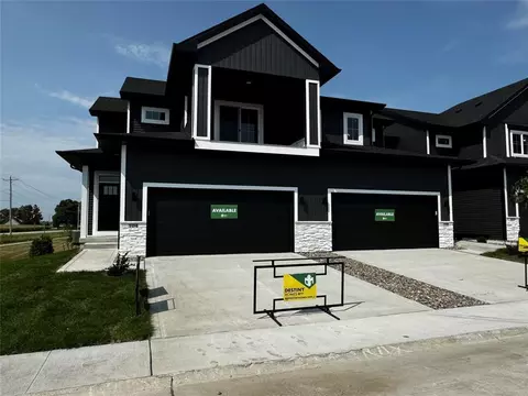 104 NE Doe Pointe Ln, Ankeny, IA 50021