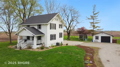 17118 Fulton St, Indianola, IA 50125