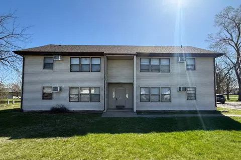 265 5th St, Waukee, IA 50263