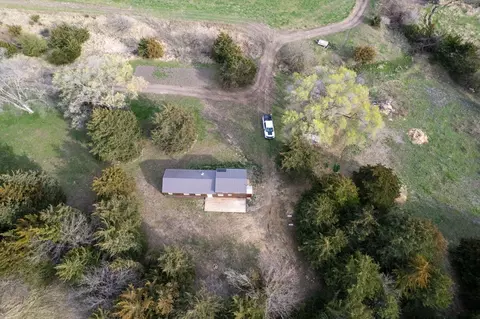 0000 430th Ln, Chariton, IA 50049