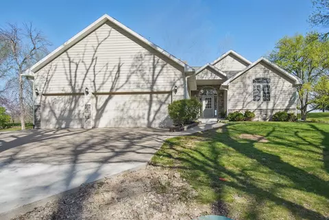 5114 Panorama Dr, Panora, IA 50216