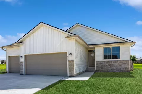 2917 6th Ave SW, Altoona, IA 50009