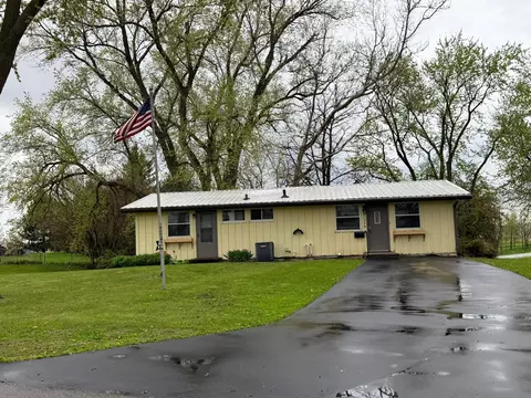114 S Maple St, Gilman, IA 50106