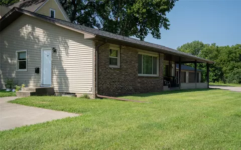 101 S Riverside Dr #103, Ames, IA 50010