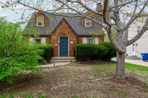 3412 SW 12th Pl, Des Moines, IA 50315