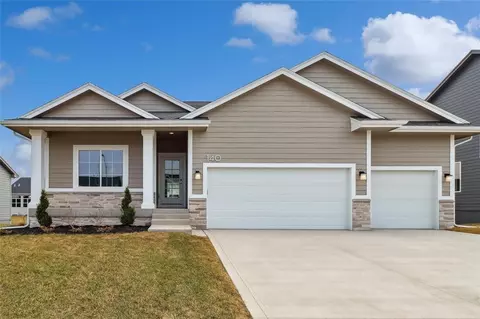 140 NW Valleyview Dr, Waukee, IA 50263