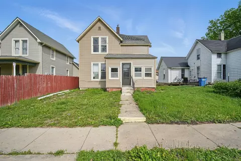 510 N Howard St, Indianola, IA 50125