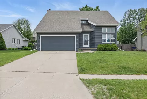 727 SE Richland Ct, Ankeny, IA 50021