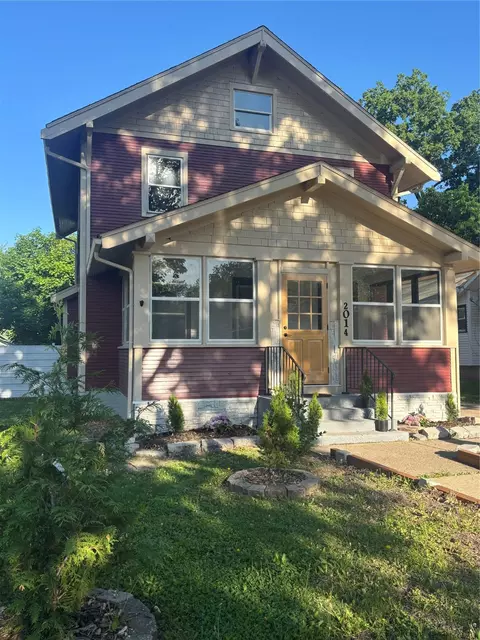 2014 York Street St, Des Moines, IA 50316