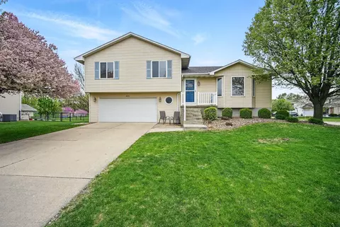 421 SE Orchid St, Ankeny, IA 50021