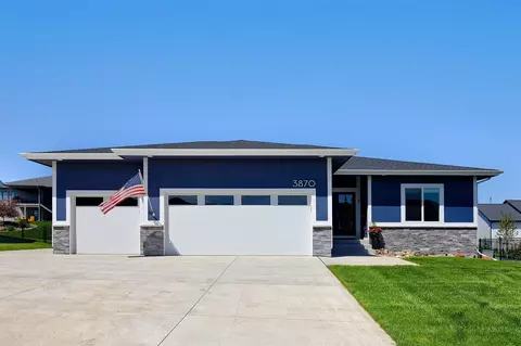 3870 Westwind Ct, Waukee, IA 50263