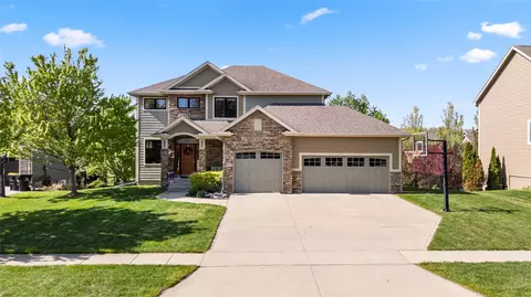 1640 SE Hawthorne Ridge Dr, Waukee, IA 50263