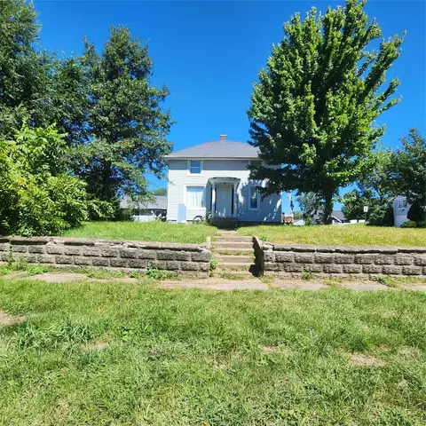 1501 Summit St, Marshalltown, IA 50158