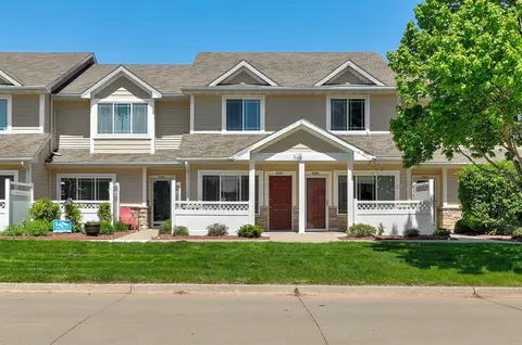 8601 Westown Pkwy #10105, West Des Moines, IA 50265