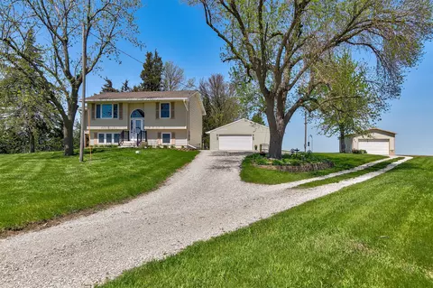 25119 170th St, Bouton, IA 50039