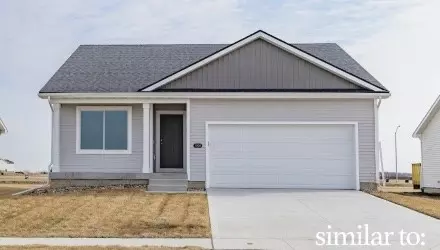 4408 Honey Bee Rdg, Des Moines, IA 50317