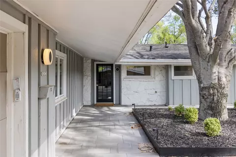 4906 SW 18th St, Des Moines, IA 50315