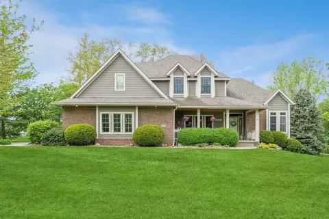 580 SE Woodcrest Dr, Waukee, IA 50263