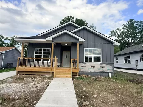 815 SE 11th Street St, Des Moines, IA 50309