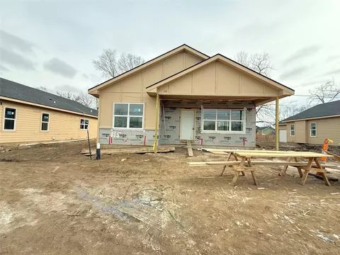 823 SE 11th Street St, Des Moines, IA 50309