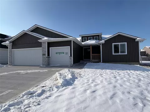1606 NW Benjamin Dr, Ankeny, IA 50023