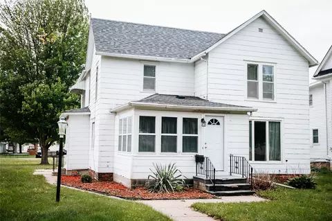 215 Linn St, Boone, IA 50036