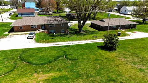 206 And 212 Nw Walnut St, Bridgewater, IA 50837