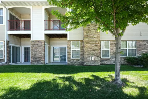 1307 SE University Ave #106, Waukee, IA 50263