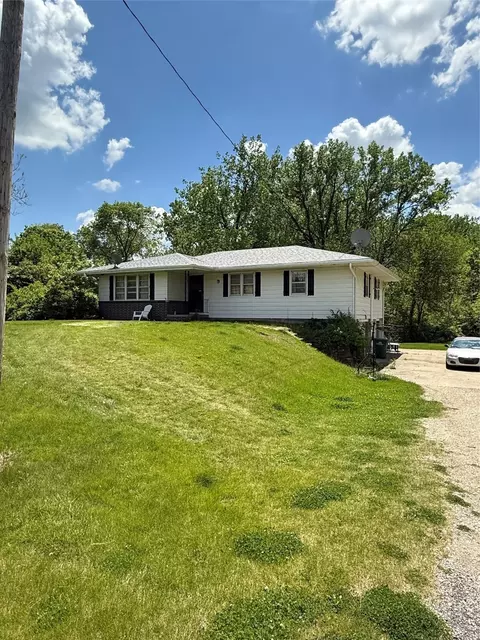 7125 SE 32nd Ave, Pleasant Hill, IA 50327