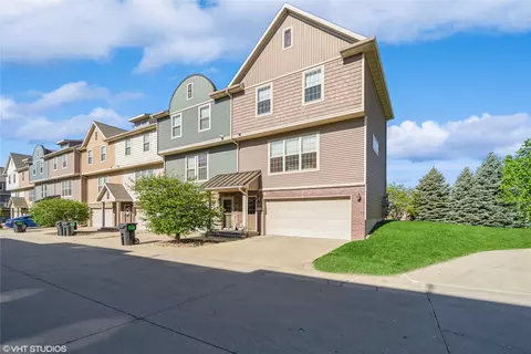 3600 SE Glenstone Dr #701, Grimes, IA 50111