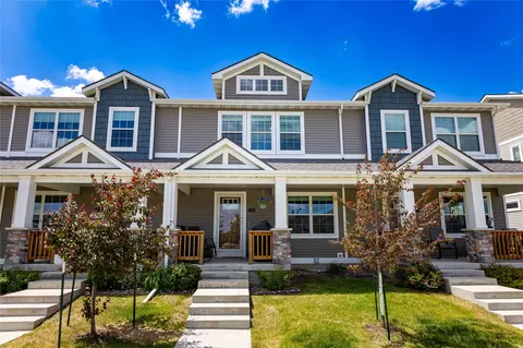 1195 S 91st St, West Des Moines, IA 50266