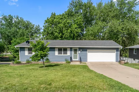 240 N Pleasant Hill Blvd, Pleasant Hill, IA 50327