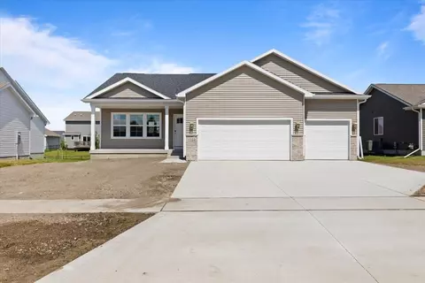 1322 NW 27th St, Ankeny, IA 50023