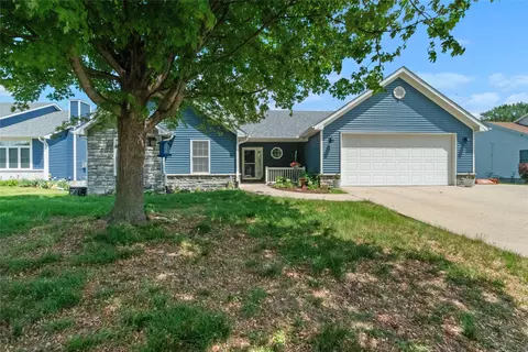 5709 SE 25th St, Des Moines, IA 50320