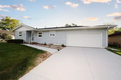 511 S Clinton St, Boone, IA 50036