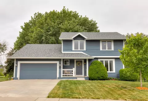 440 NW Prairie Creek Dr, Grimes, IA 50111
