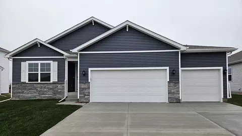 4304 NE 12th St, Ankeny, IA 50021