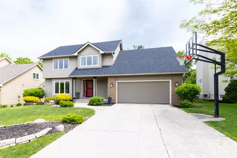 2141 NW 139th St, Clive, IA 50325