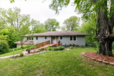 1060 NW 70th Pl, Ankeny, IA 50023