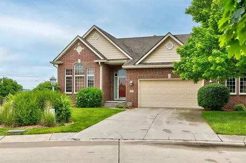 3605 151st St, Urbandale, IA 50323