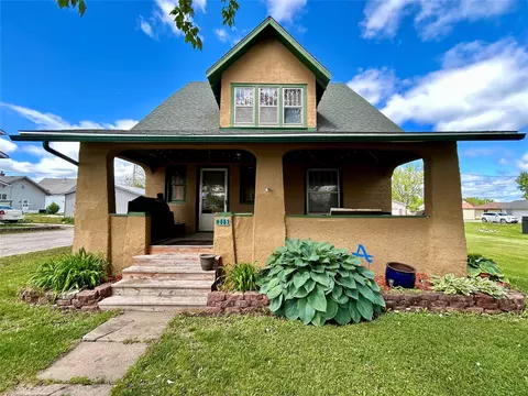 215 N Main St, Albia, IA 52531