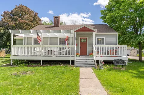 620 W Filmore St, Winterset, IA 50273