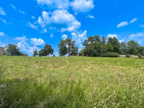 8115 Juniper St, Dexter, IA 50070