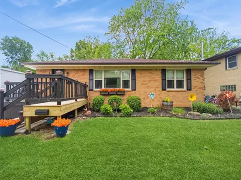 4022 Clinton Ave, Des Moines, IA 50310