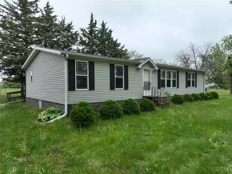 14975 425th St, Derby, IA 50068